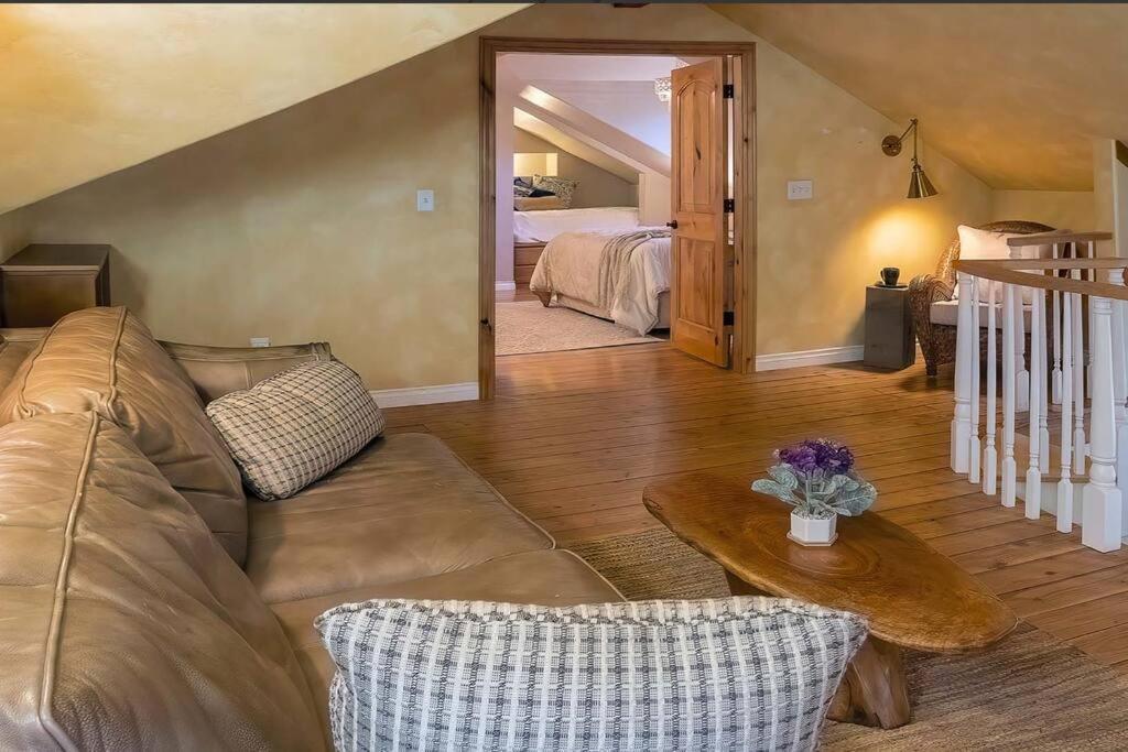 European Style Straw Bale Retreat Villa Ashland Kültér fotó