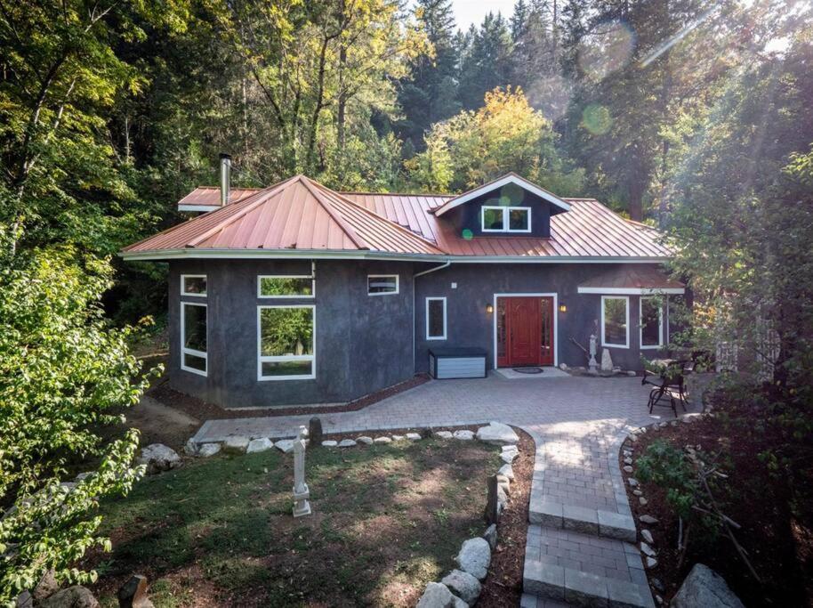 European Style Straw Bale Retreat Villa Ashland Kültér fotó